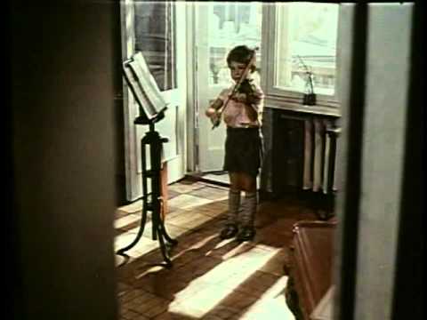 Trailer The Steamroller and the Violin