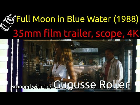 Trailer Full Moon in Blue Water