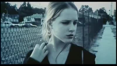 Trailer Thirteen