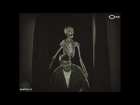 Trailer Galloping Ghosts