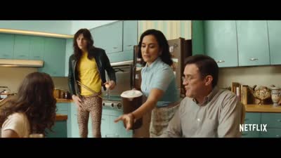 Trailer The Dirt