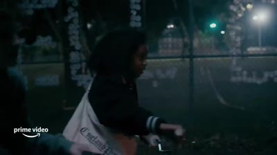 Trailer Paper Girls