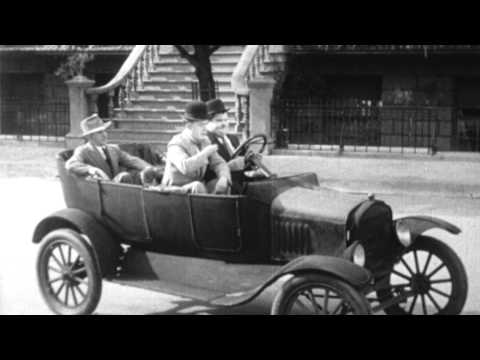 Trailer Laurel & Hardy: Their Lives and Magic (Laurel and Hardy: Die komische Liebesgeschichte von 'Dick & Doof')