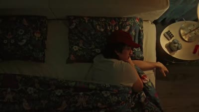 Trailer Fast & Feel Love