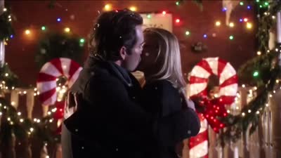 Trailer 12 Dates of Christmas