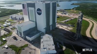 Trailer Return to Space