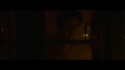 Trailer Bottom of the World