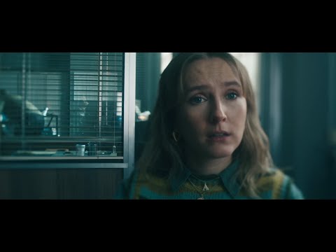 Trailer Code of Silence
