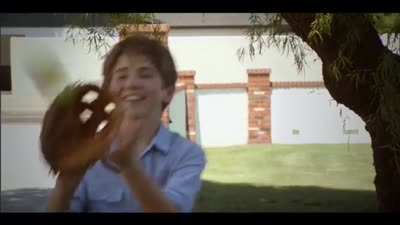 Trailer The Amazing Wizard of Paws