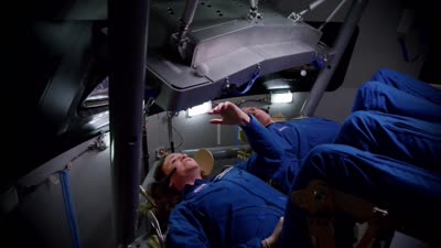Trailer Journey to Space