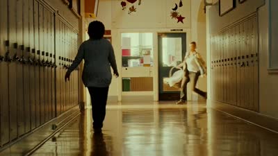 Trailer Tully