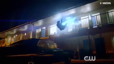 Trailer Black Lightning
