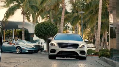 Trailer Grand Hotel