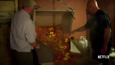 Trailer Ugly Delicious