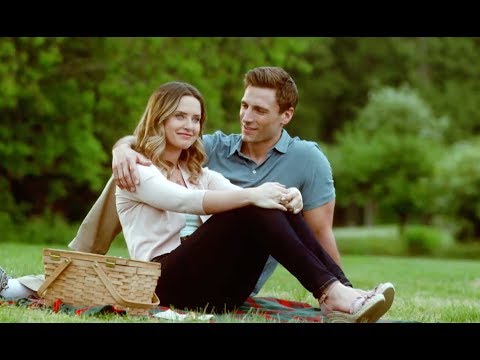 Trailer Wedding March 4: Something Old, Something New